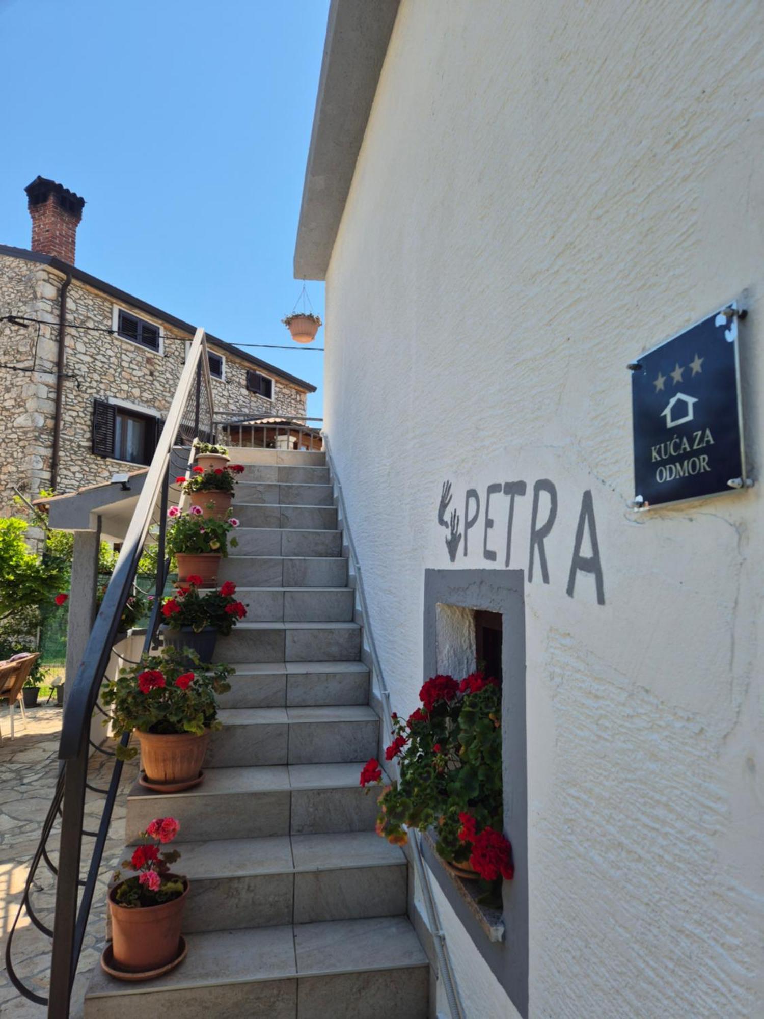 Kuca Za Odmor Petra Apartment Cepljani Exterior foto