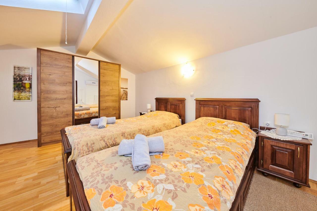 Kuca Za Odmor Petra Apartment Cepljani Exterior foto